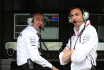 Paddy Lowe, Toto Wolff