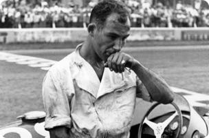 Stirling Moss 1954 Italy