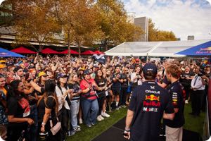 Max Verstappen, Liam Lawson