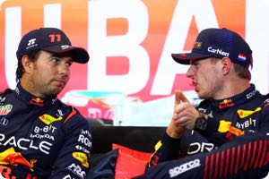 Sergio Perez, Max Verstappen