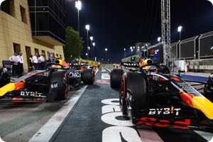 Sergio Perez, Max Verstappen