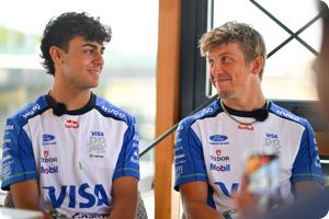 Arvid Lindblad, Liam Lawson