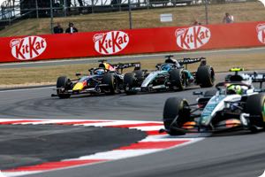 Max Verstappen, George Russell