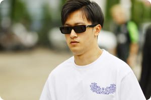 Guanyu Zhou