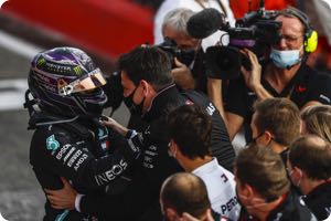 Lewis Hamilton, Toto Wolff