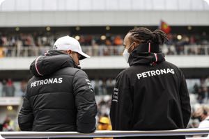 Valtteri Bottas, Lewis Hamilton