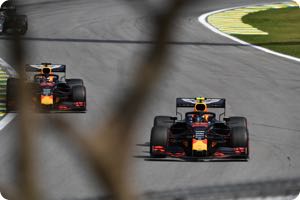 Alex Albon, Max Verstappen