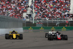 Carlos Sainz, Romain Grosjean