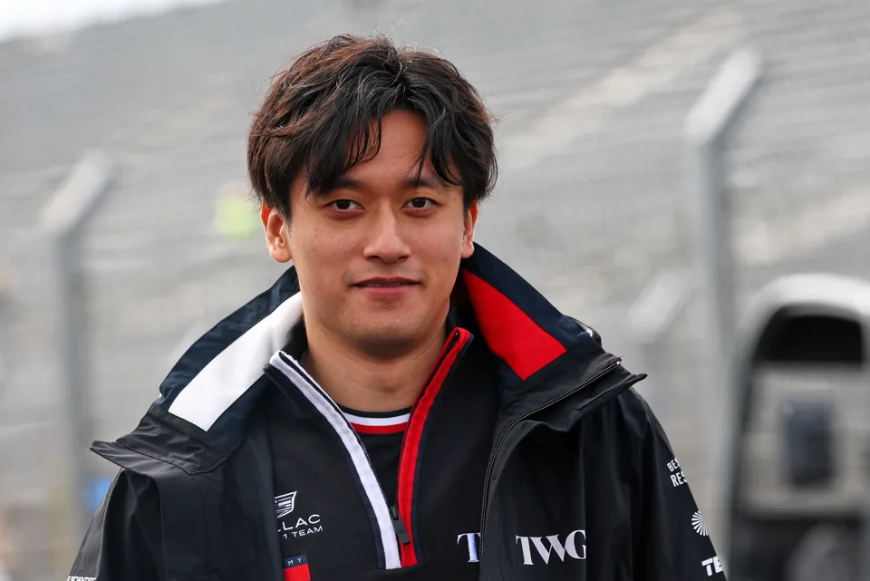 Guanyu Zhou