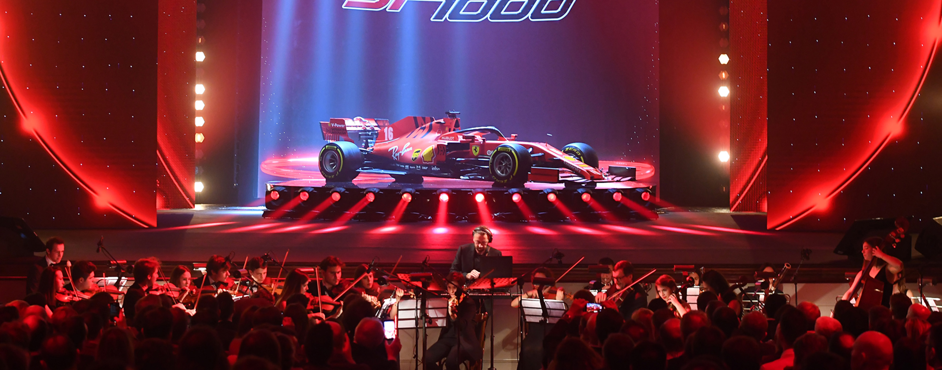 Ferrari can improve by a second says Wolff