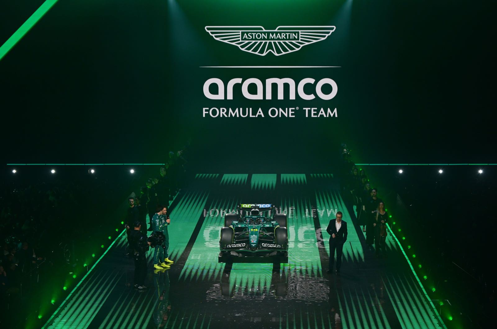 Aston Martin offer to Verstappen logical says Marko