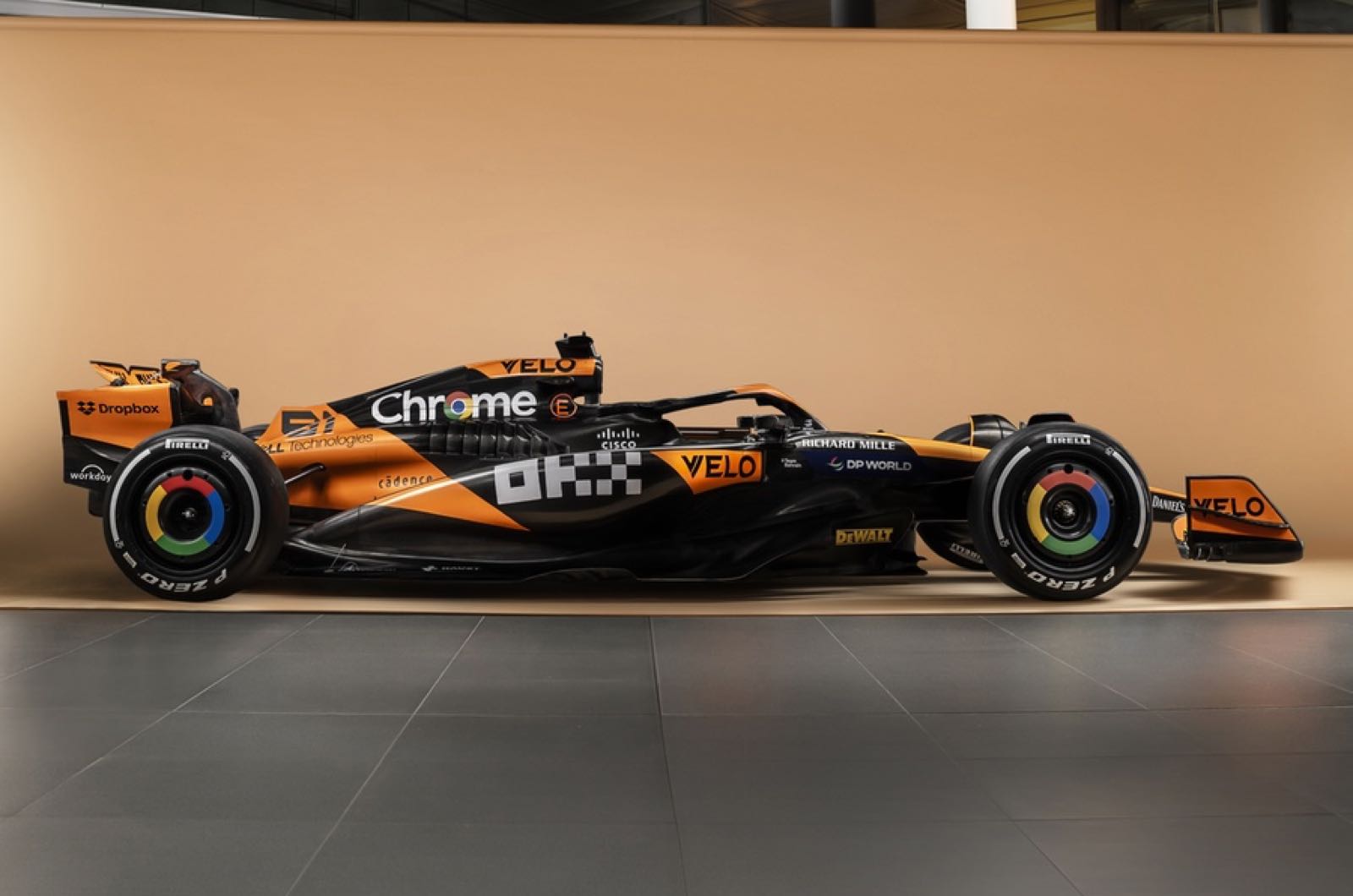 McLaren reveals MCL38