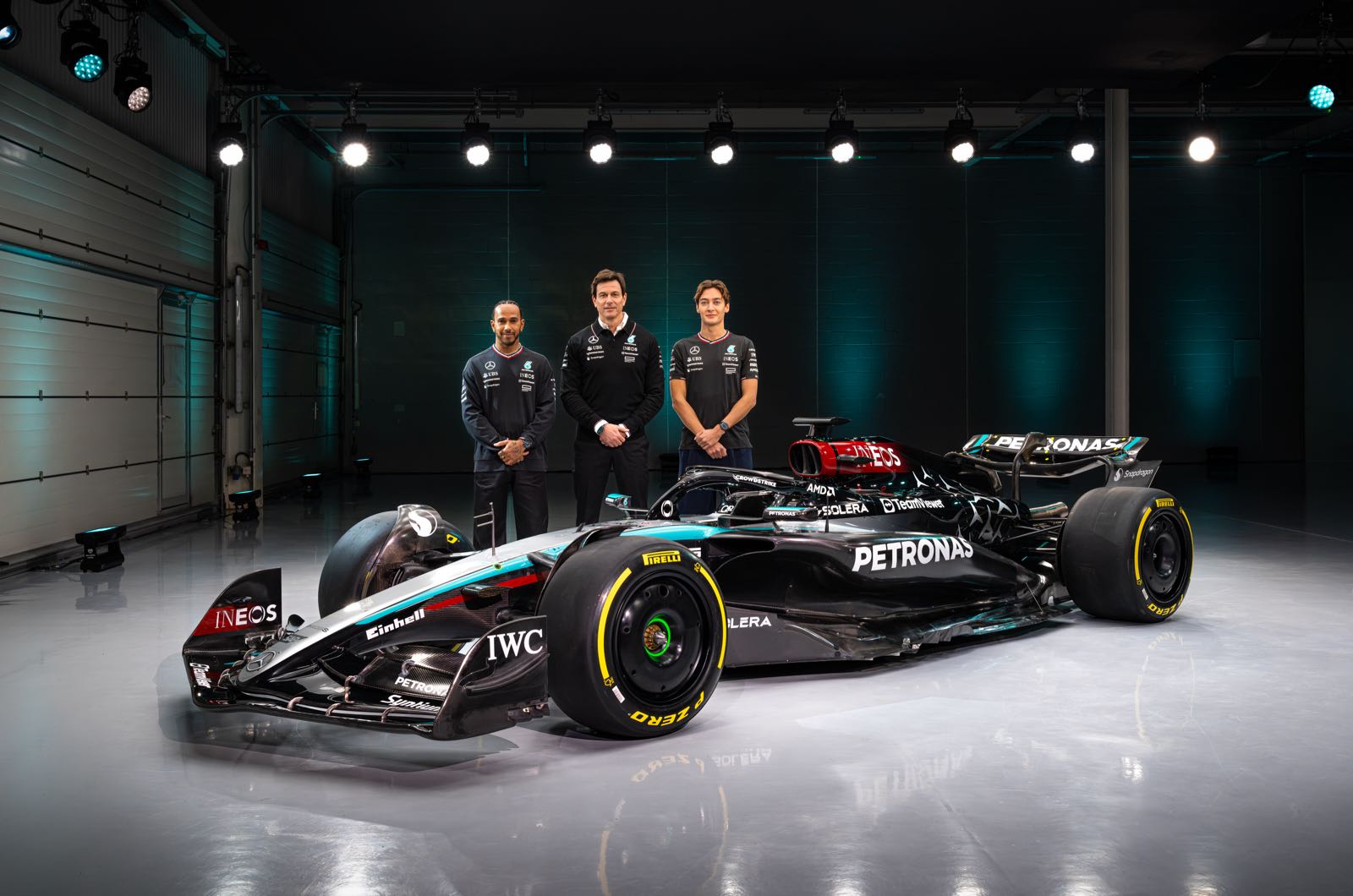 Mercedes unveils W15