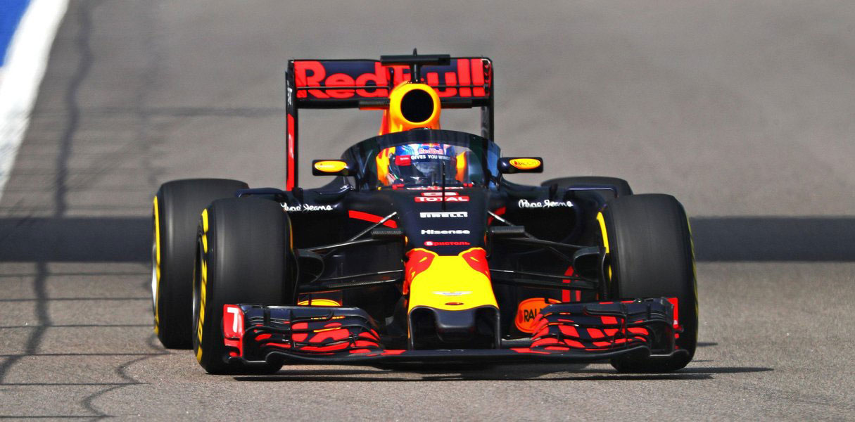 FIA determined amid head protection opposition