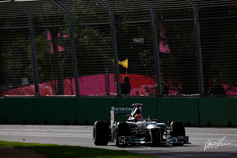 Practice 2 Report - Schumacher quickest in rain-afflicted FP2