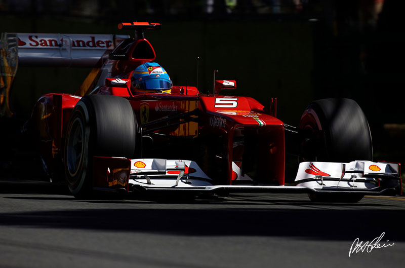Struggling Alonso targets top five