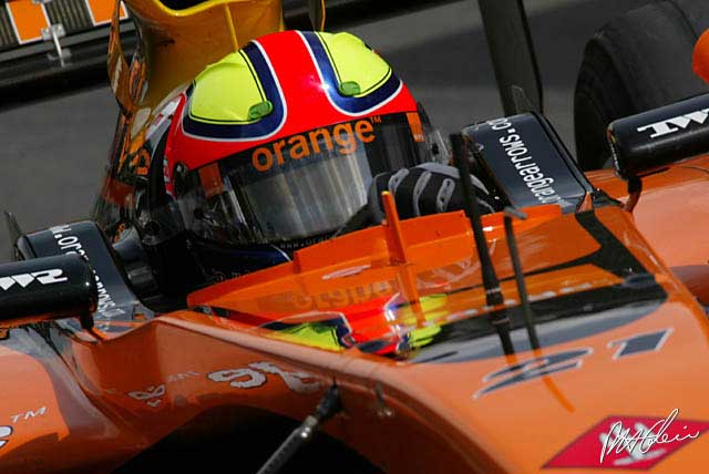 Arrows looks to find answers before French GP