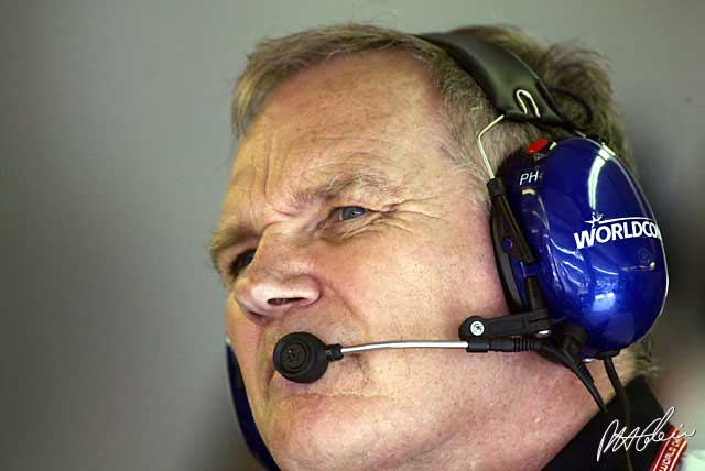 Head steps down from Williams GP board