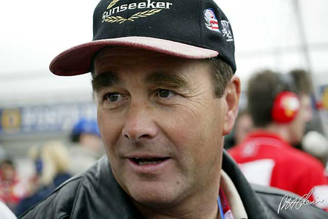 Mansell looking for sponsorship