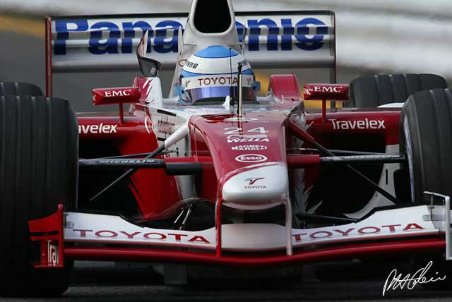 Toyota learns from the lessons of 2002