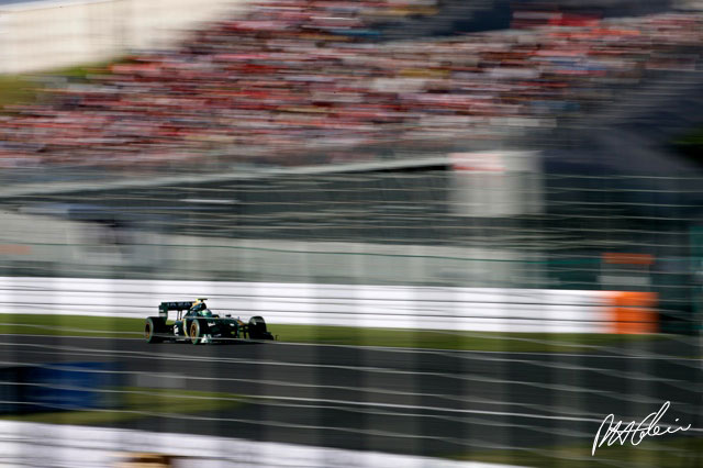 Fernandes and Hunt do battle as Lotus case begins