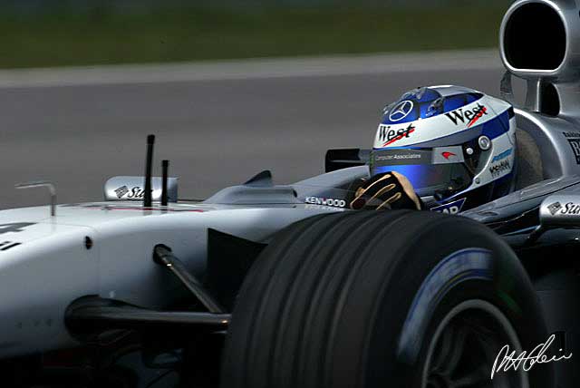 McLaren and Siemens discuss extending their sponsorship