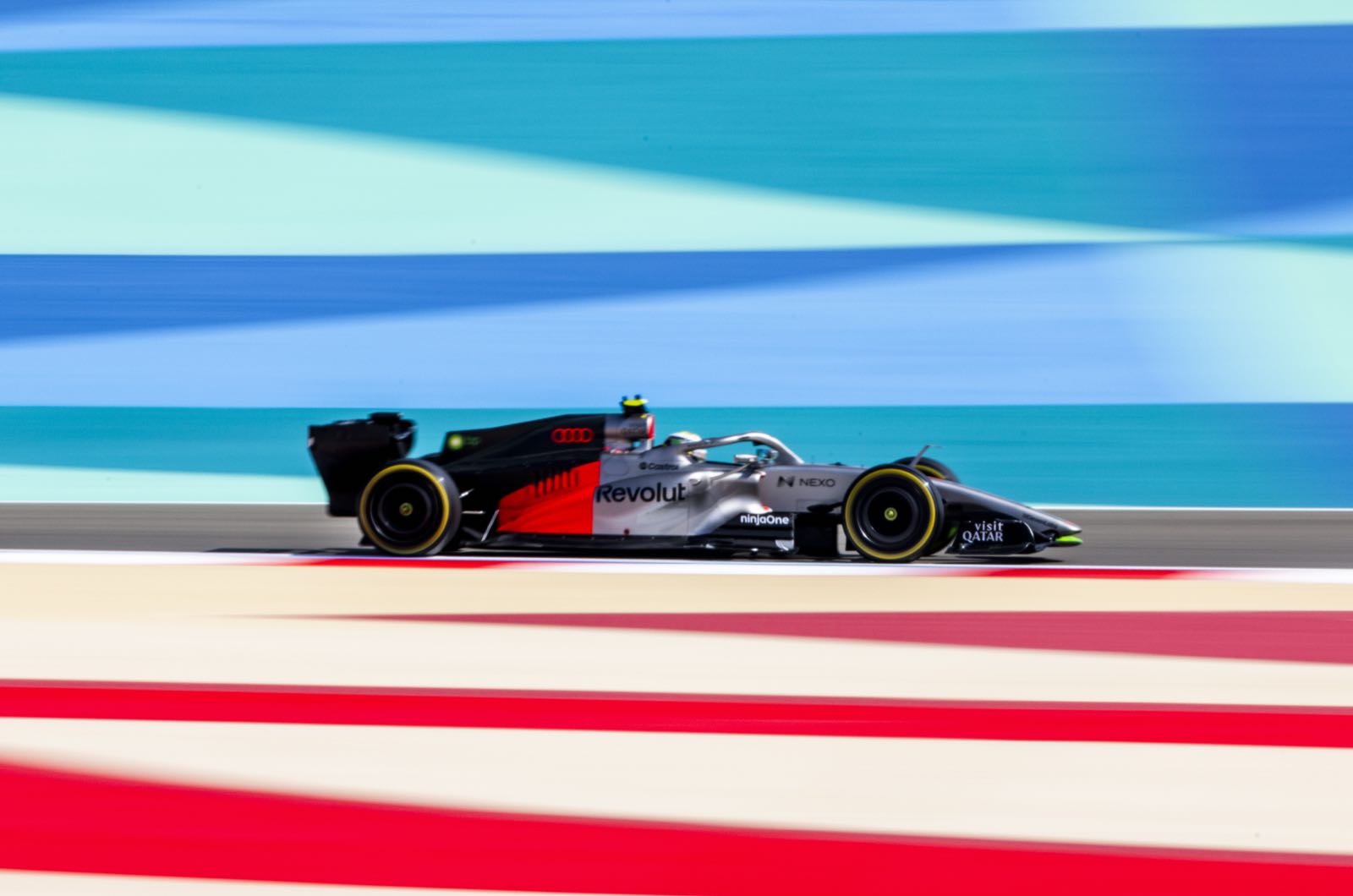 Baharain testing photos, week 1
