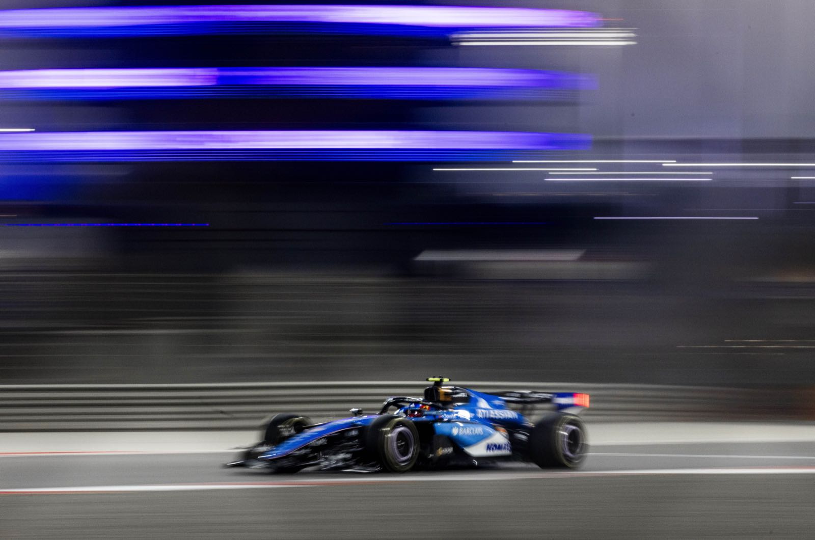 Sainz admits Williams step back after very tough winter