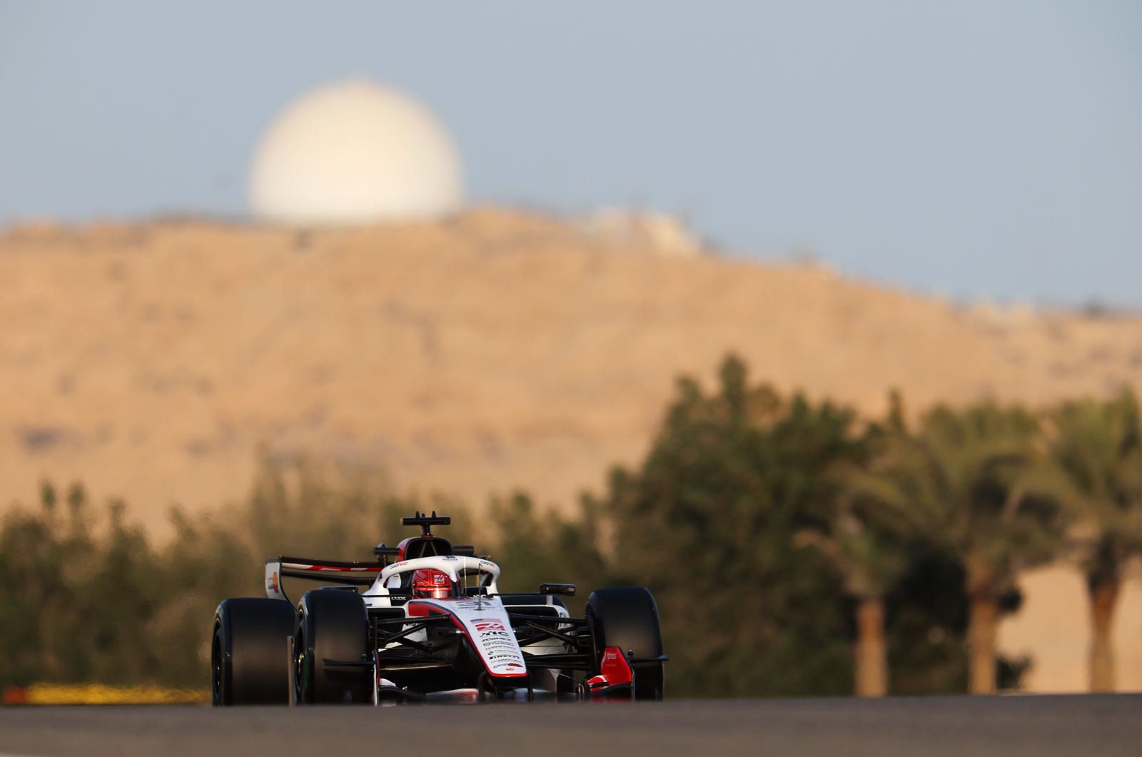 Domenicali to meet teams as Middle East race doubts grow