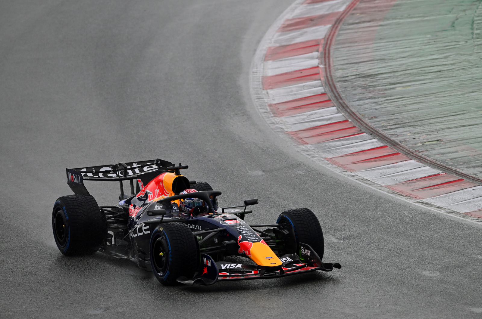 Red Bull warns rules could lock in engine advantage