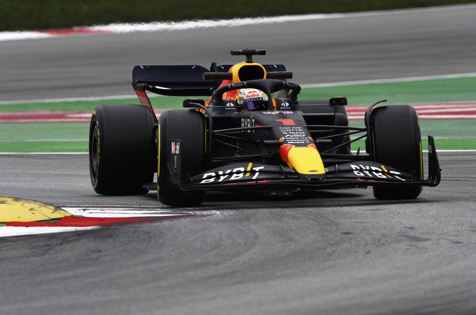 Marko confirms Verstappen contract talks