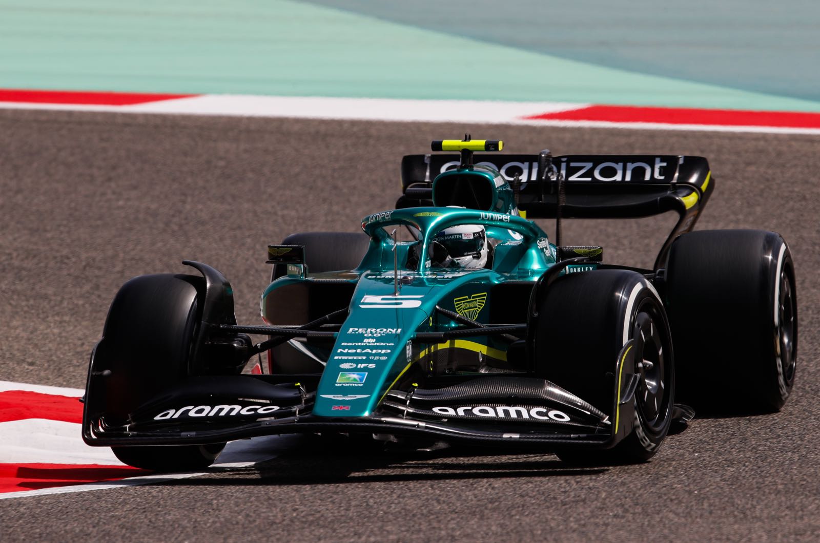 Vettel will be on back foot in Australia