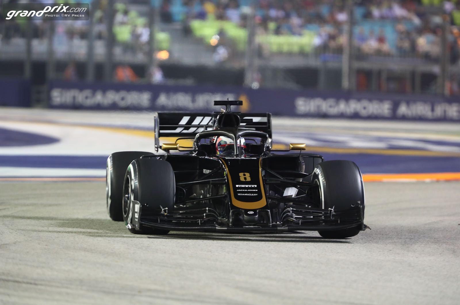 Haas keeps Grosjean and Magnussen for 2020