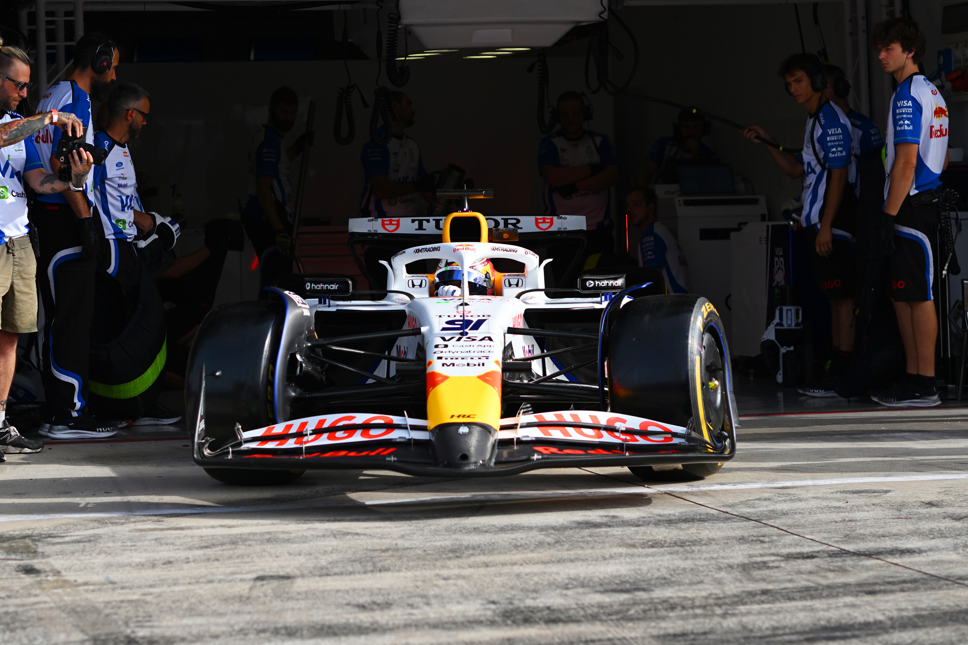 Tsolov completes 690km in first Racing Bulls F1 test