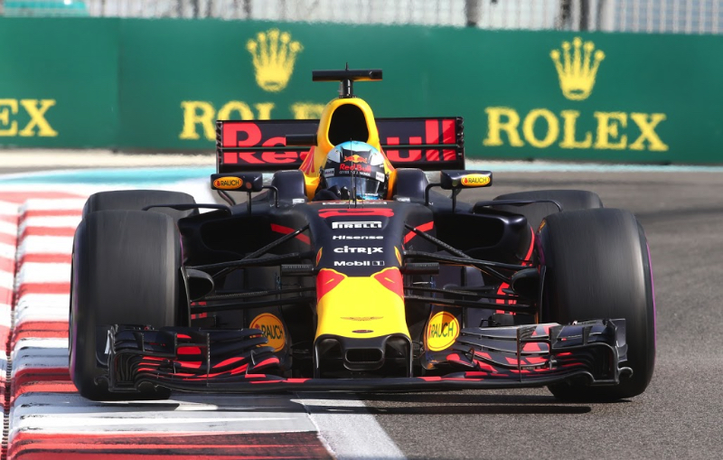 Ricciardo on contract tightrope says Webber