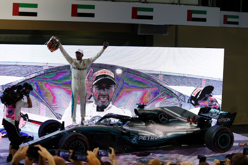 Ferrari would have won with Hamilton says Montezemolo