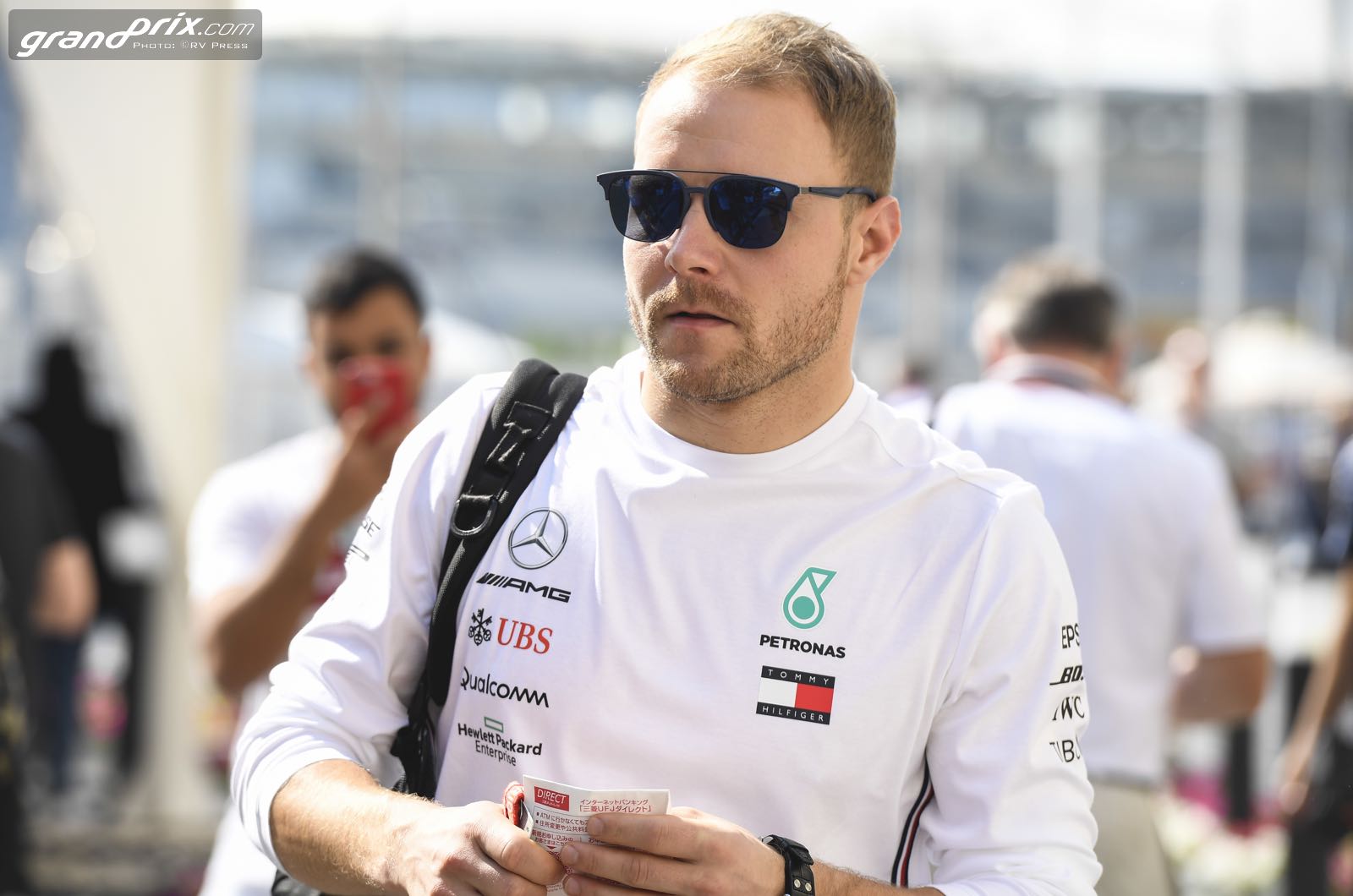 Bottas must destabilise Hamilton