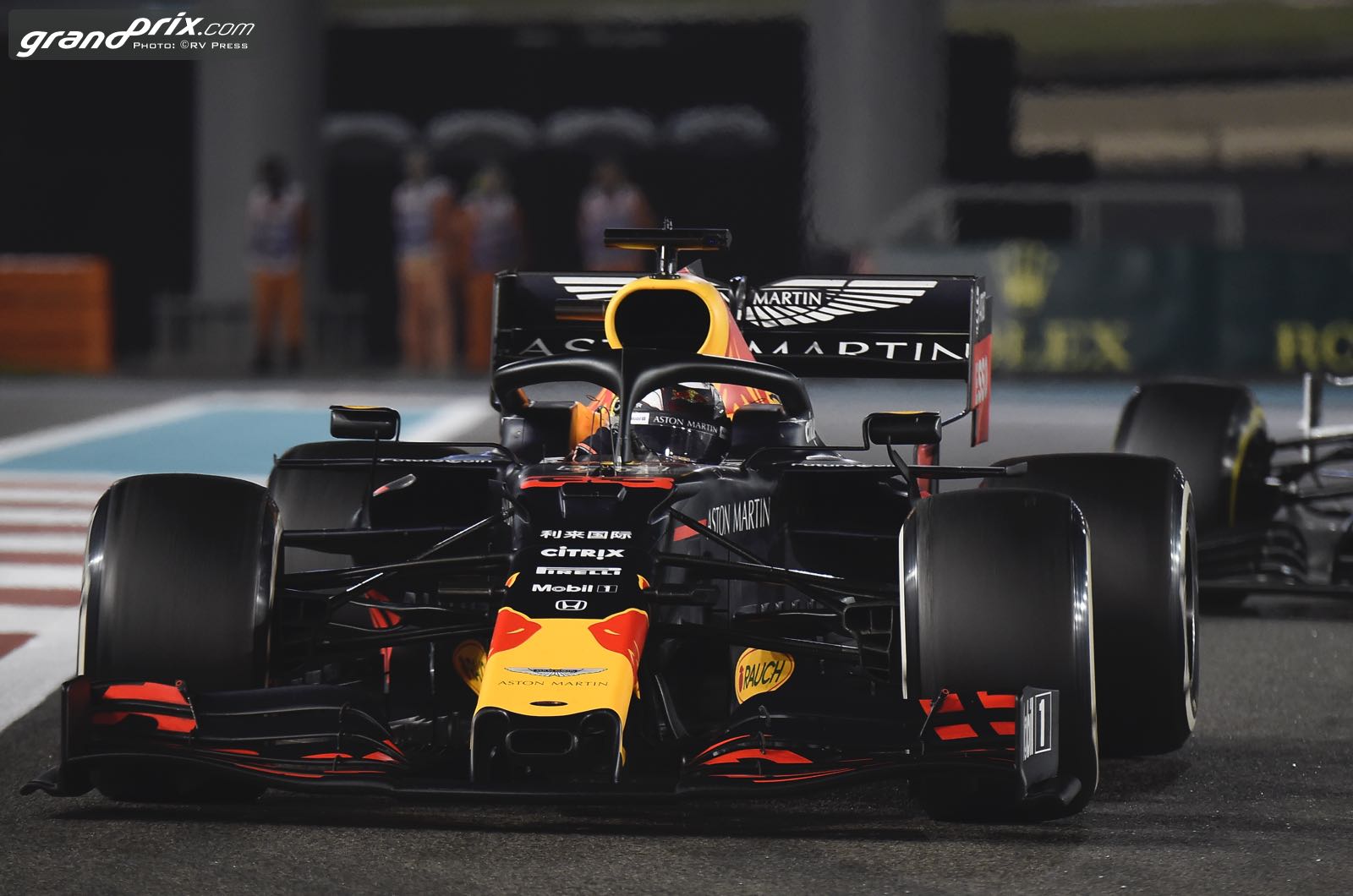 Max's father hopes Red Bull close to Mercedes
