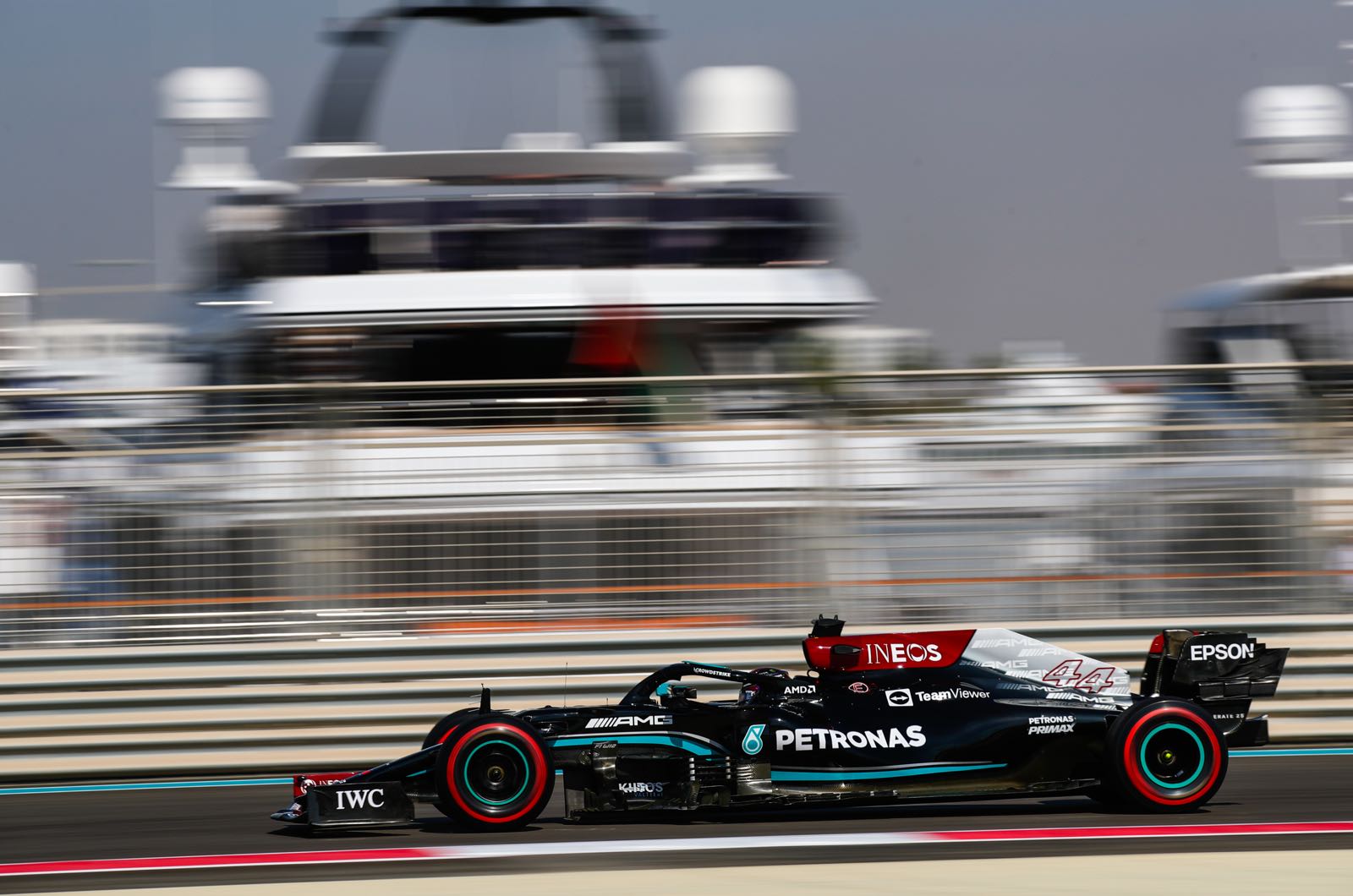 Verstappen urges Hamilton against early retirement