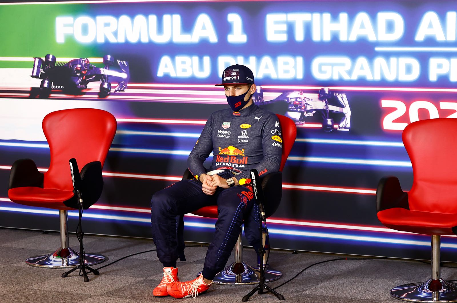 Albon hails Verstappen's amazing mental strength