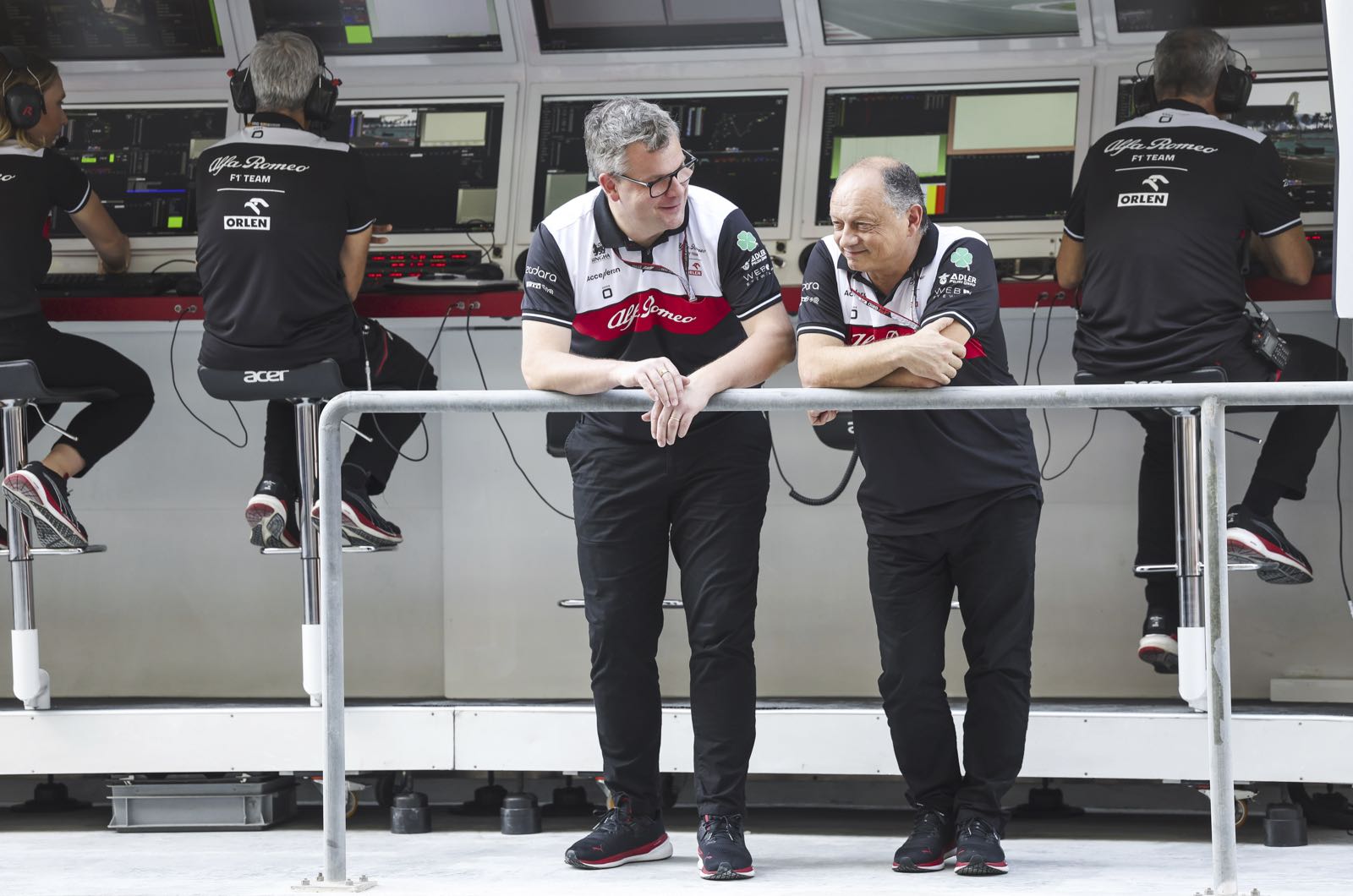 Vasseur can lead Ferrari to 2023 title says Grosjean