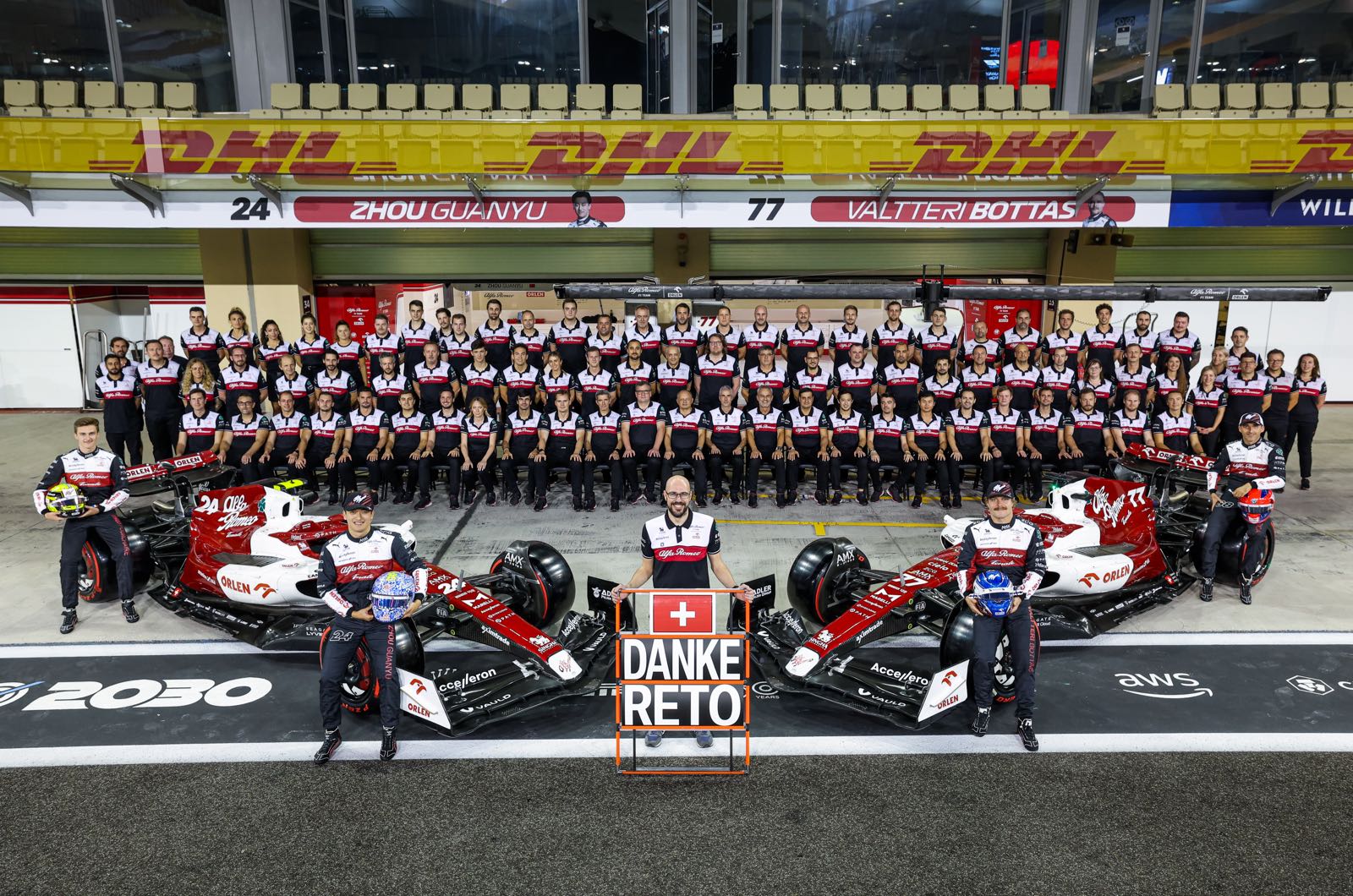 Peter Sauber offers no names for team boss vacancy