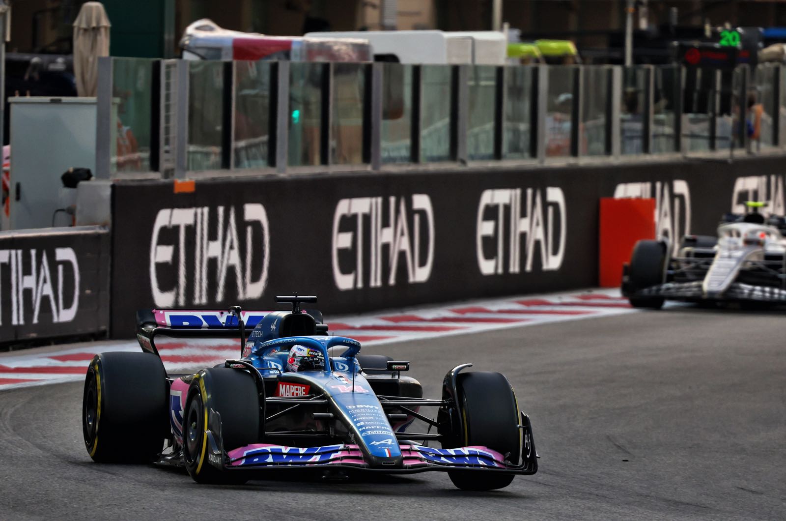 Alonso, Vettel question success of new F1 cars