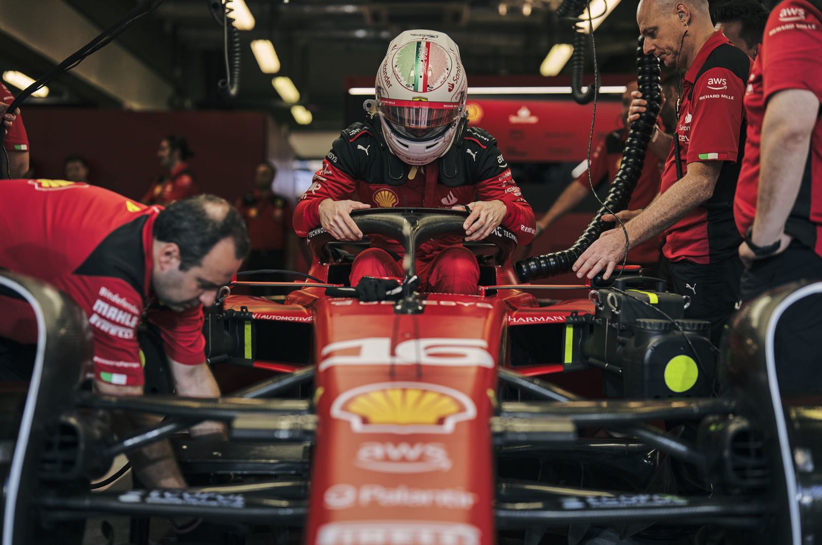 F1 insiders predict trouble ahead for Leclerc