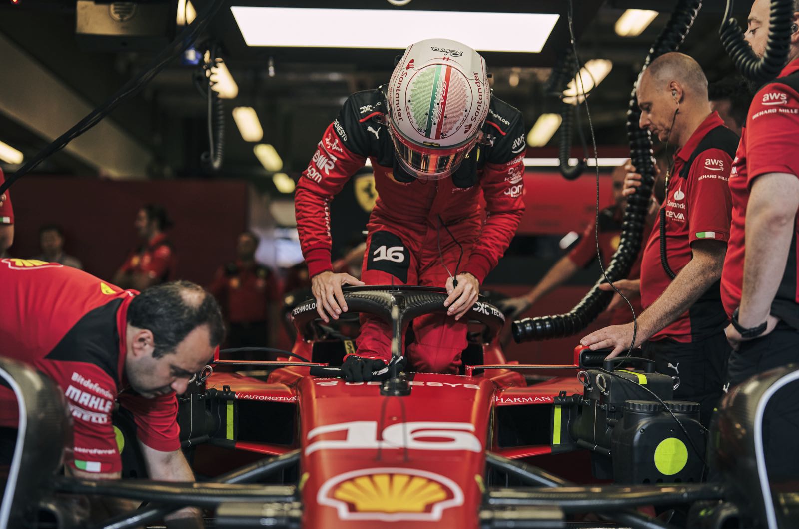Mekies shopping for Ferrari F1 talent?