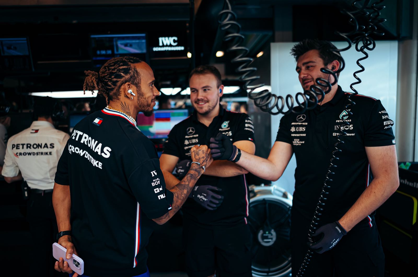 Switching to Red Bull has zero appeal says Hamilton