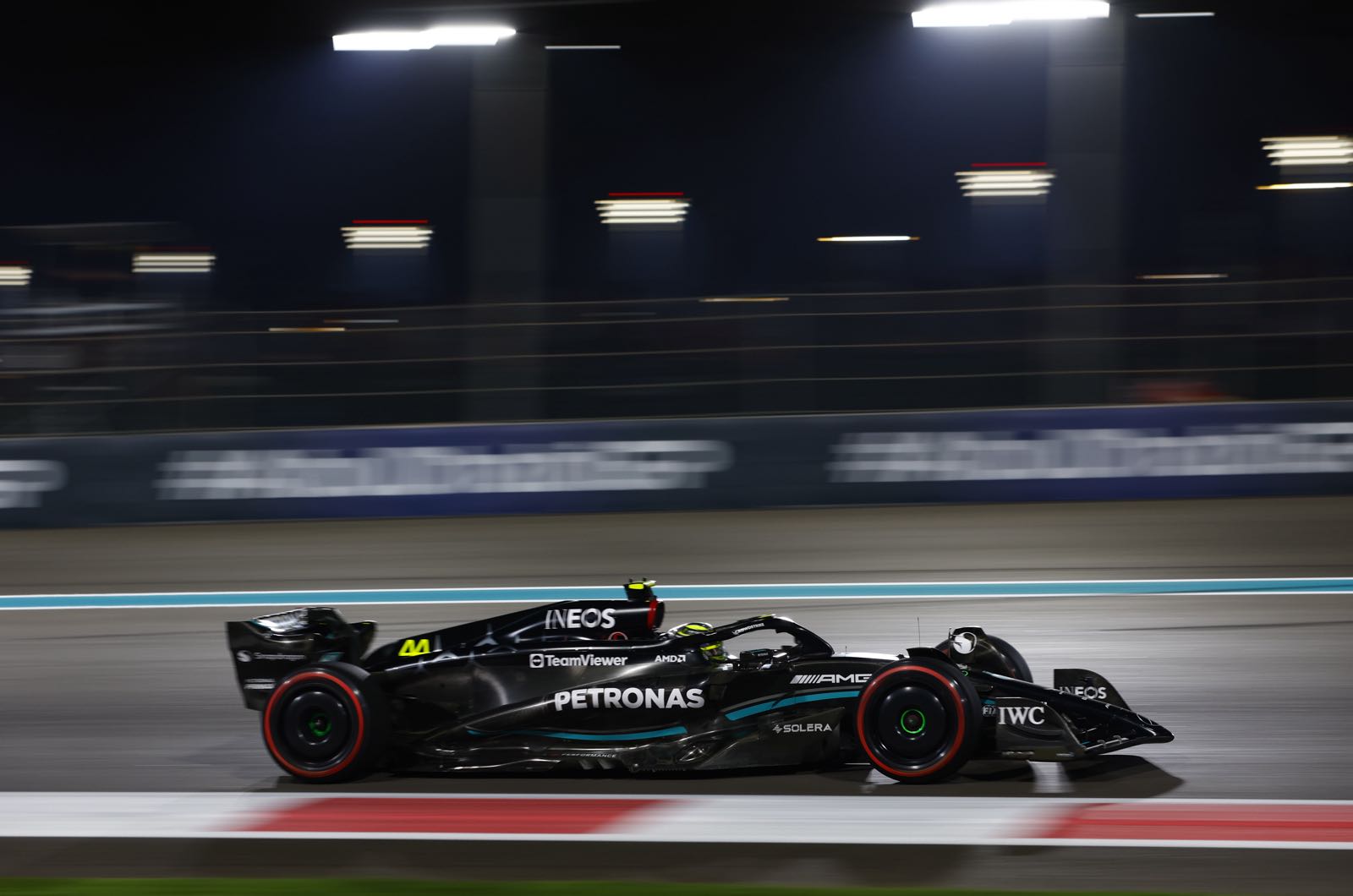 Hamilton not ruling out future F1 comeback