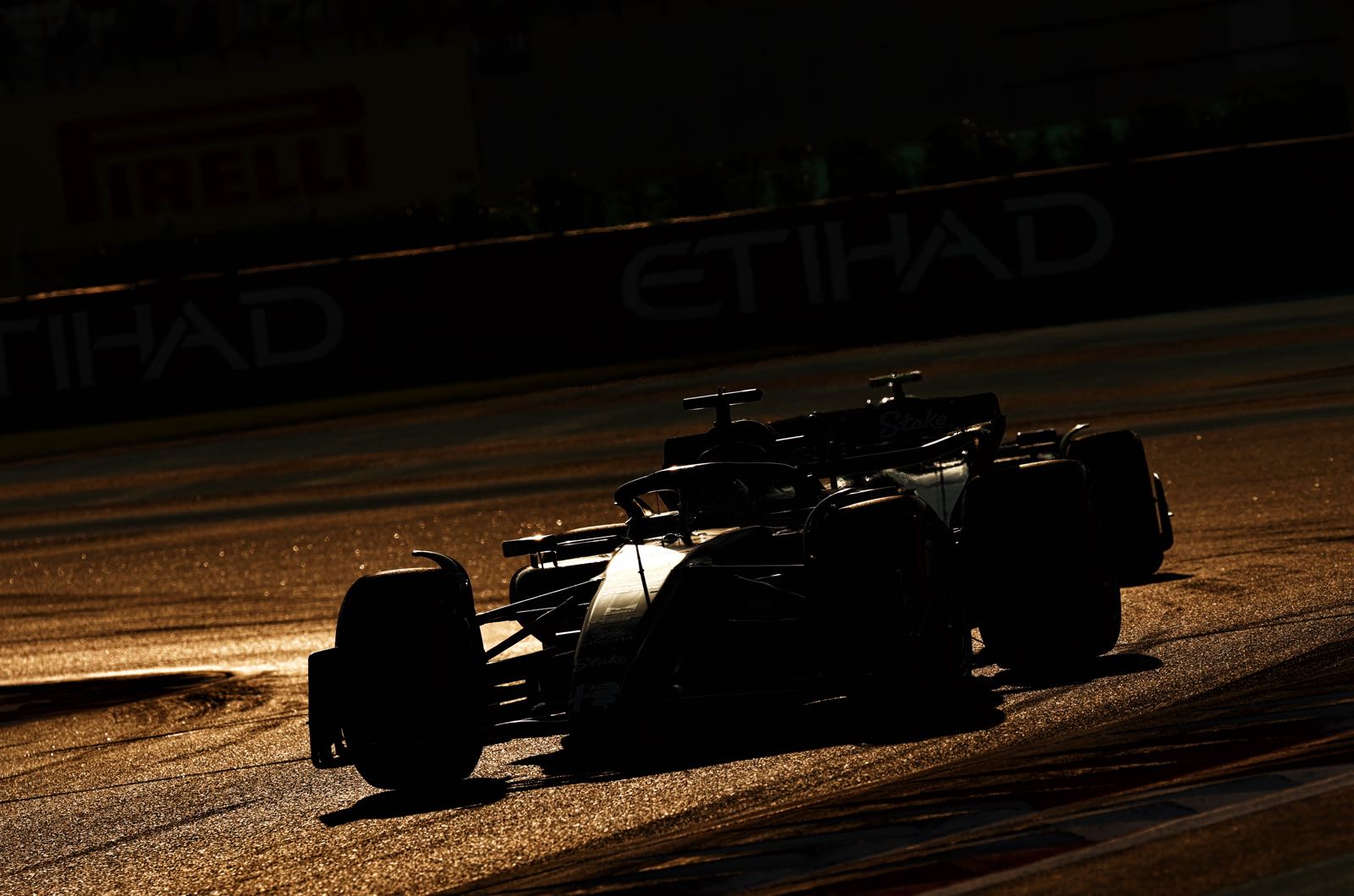Sauber not concerned about F1 sponsor crisis