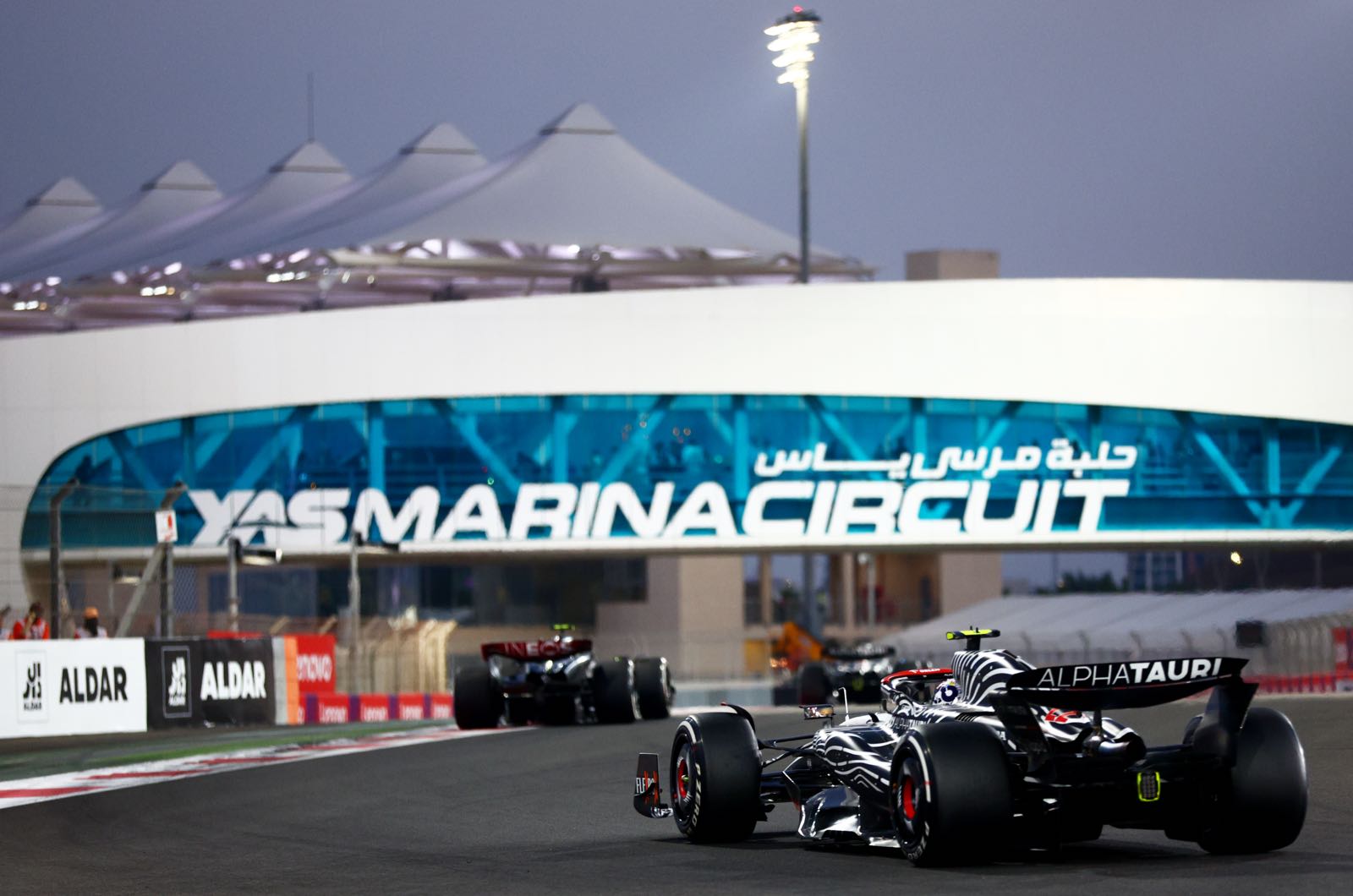 McLaren hits out at Red Bull-Alpha Tauri alliance