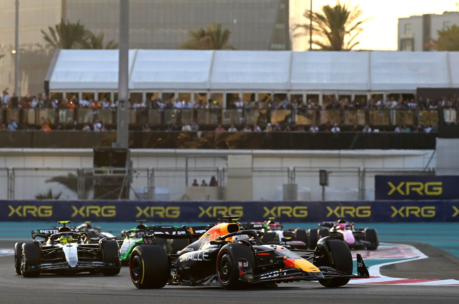 Unpaid, inconsistent F1 stewards not fair says Steiner